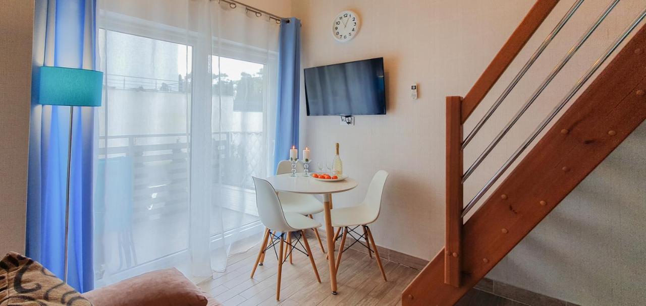 Holiday Home Slavia New S8 Miedzyzdroje Z Antresola I Balkonem Przy Plazy Экстерьер фото
