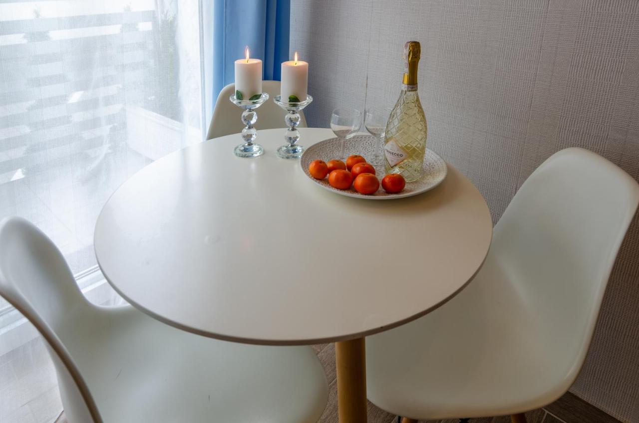 Holiday Home Slavia New S8 Miedzyzdroje Z Antresola I Balkonem Przy Plazy Экстерьер фото