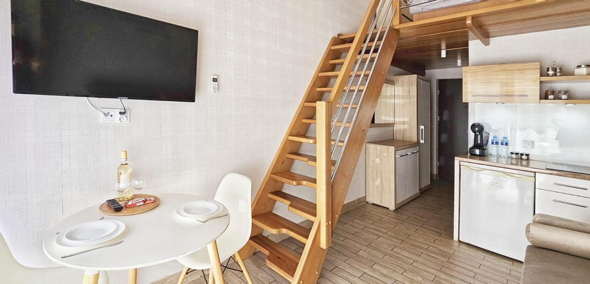 Holiday Home Slavia New S8 Miedzyzdroje Z Antresola I Balkonem Przy Plazy Экстерьер фото